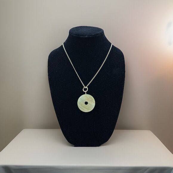 Yellow Mother of Pearl Donut Pi Disc Pendant Necklace Silver Tone Curb Chain - Picture 1 of 4